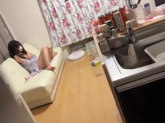 【みゆの妄想】オナニーしてるところをシェアハウスのルームメイトにみられちゃってその後は中出しされちゃう - Screenshot 11 of 16 - Japanese