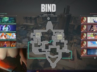 Gamer girl playingwith big boobs while playing video game