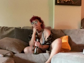 Your Roommate, Goose, Provides Comfort [Audio]