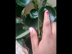 Playing with plants - Screenshot 11 of 16 - Handjob