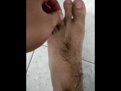 Foot playing