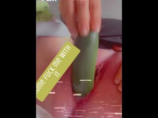 pussy stretching, cucumber in pussy, cucumber, female orgasm