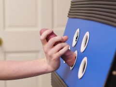 Whack-A-Cock Arcade Game | Bonus Level: Handjob - Screenshot 8 of 16 - Handjob