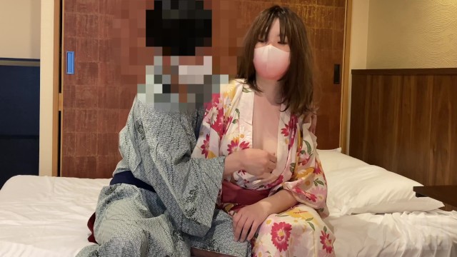 -旅行後編- 温泉旅館の浴衣で巨乳彼女とリアルなエッチ。露天風呂終わりに最高の突き上げバックからの中出し！HD日本人画質素人個人撮影 Real Couple Sex and Cum in Kimono