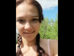 Шок!!Показывает сиськи прохожему!!! - Screenshot 4 of 16 - Teasing