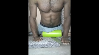 Mec Chaud Corné Sec Frottant Roulant Massage Sexuel Après La Gym