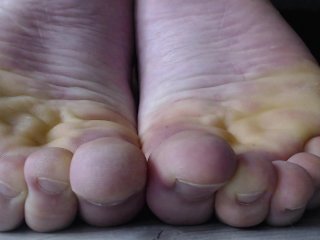 LEGS, Soles of Feet, Worship Feet, Toes, Dirty Feet, Nails. Feet for Licking,Alpha Feet, FootFetis