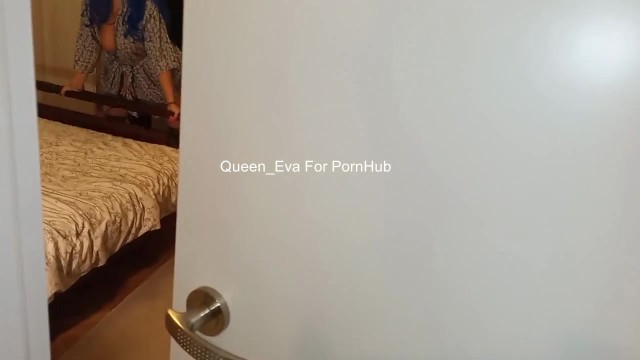 AMATEUR CUCKOLD - Cuckold Husband Films Slutty Wife ...