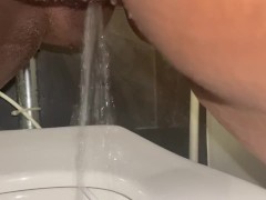 Relief - Screenshot 9 of 16 - Piss