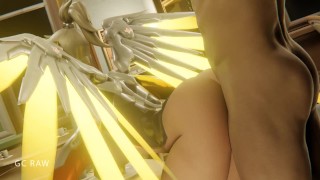 Mercy écarte les ailes pour le sexe en levrette avec une grosse bite. CRAW. Surveillance 