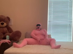 Pink Zentai BBW masturbating 