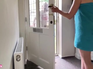 Delivery Guy take my Payment.