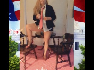 Donald Trump Parodie Clip - Roken En Drinken in Het Ovale Kantoor LOL