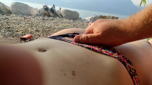 Italian MILF let me Touch her Pussy in Public Beach