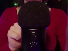 • Camera poking • - Screenshot 3 of 16 - Poking