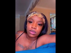 Dark skin Full Lips 🔥