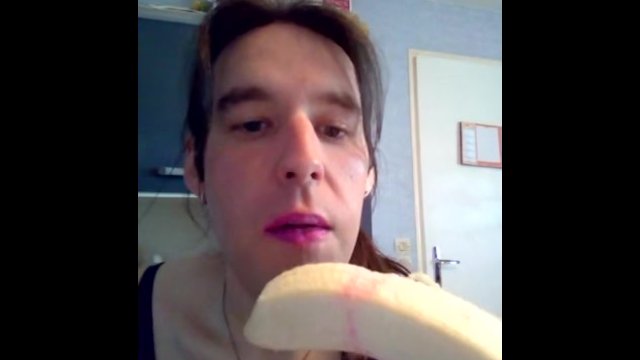 Like your banana xoxoxo