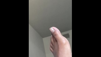 Прекрасные утренние ножки