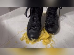 Banana crushed by sexy teen latina in black converse chucks - MandySnow free clip