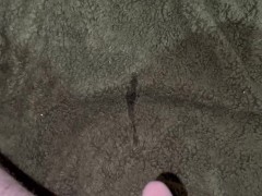 Blanket Pee - Screenshot 8 of 16 - Piss
