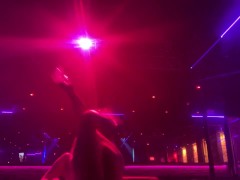 Topless blonde stripper bends and twerks for you  - Screenshot 10 of 16 - Twerk