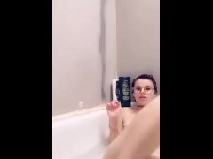 Shower fun  - Screenshot 3 of 16 - Bath Time