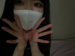 隣の人に聞こえないように…息を潜めても声が漏れちゃうTバック激イキオナニー - Screenshot 1 of 16 - Romance