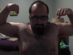 Flexing - Screenshot 13 of 16 - Male