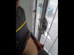 Pajita Enfrente De La Puerta...
