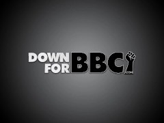 DOWN FOR BBC - Isiah Maxwell Trains Tiny Pussy Hannah Hays - Screenshot 1 of 16 - Downforbbc