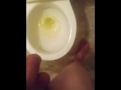 Peeing & Numerous Flatulence - Screenshot 4 of 16 - Sexworker Proudly