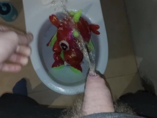 Red-Green Dragon Peeing#1