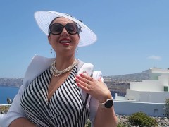 Vacation Look Santorini (safe for work)