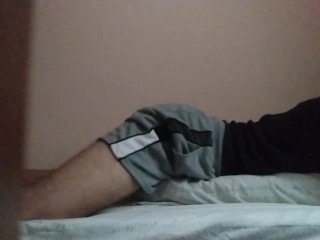 Follandome La Almohada Hasta Correrme