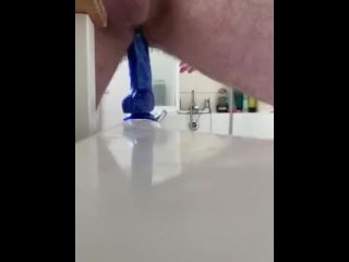 Quick try of my 9inch dildo, more and longer to come!