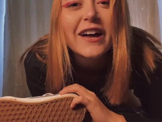 Get on your knees and lick my VANS CUCKOLD