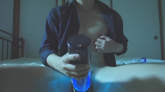 強気な男子が電動オナホに逝かされてしまう。