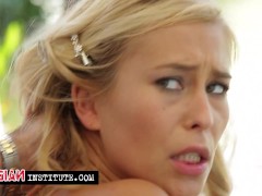 Lola Rêve tries her first double Penetration