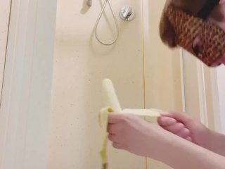 Young gay slut make blowjob to banana wishing that it will be your hard dick (FoodPorn)