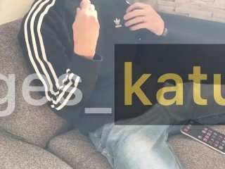 ges_katu 休日 リビングでオナニー 巨根 お腹に大量発射