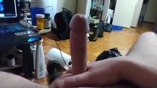 在大射精之前滴水前射精！