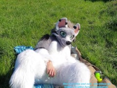 Play whit my pussy outside