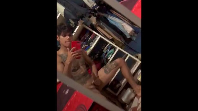 Amateur hot