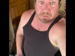 Горячая дрочка