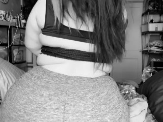 Black n White 40s. Perfect Ass. Ripping_Yoga Pants Open forYou.