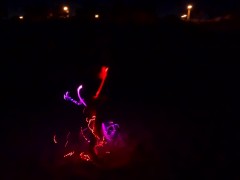 fire n lights - Screenshot 5 of 16 - Dancing
