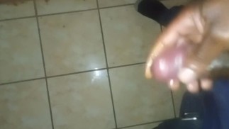 BBC OILY RUBBING DICK UNTIL I CUM