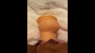 Yes Daddy Squirt While Slapping My Pussy