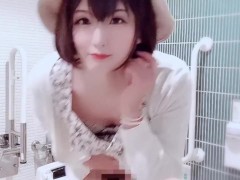 【女装】公衆トイレで緊張しながらおしっこする動画 - Screenshot 11 of 16 - 男の娘