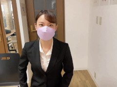 内定を垣間見た変態面接官の言うとおりホテルに連れ込まれ中出しされる彼氏持ちの就活生！ ハメ撮り/素人/リクルートスーツ/NTR/ファン限定無修正/英語字幕 - Screenshot 1 of 16 - Petite